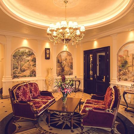 Hotel Florian Palace Jindřichův Hradec Buitenkant foto